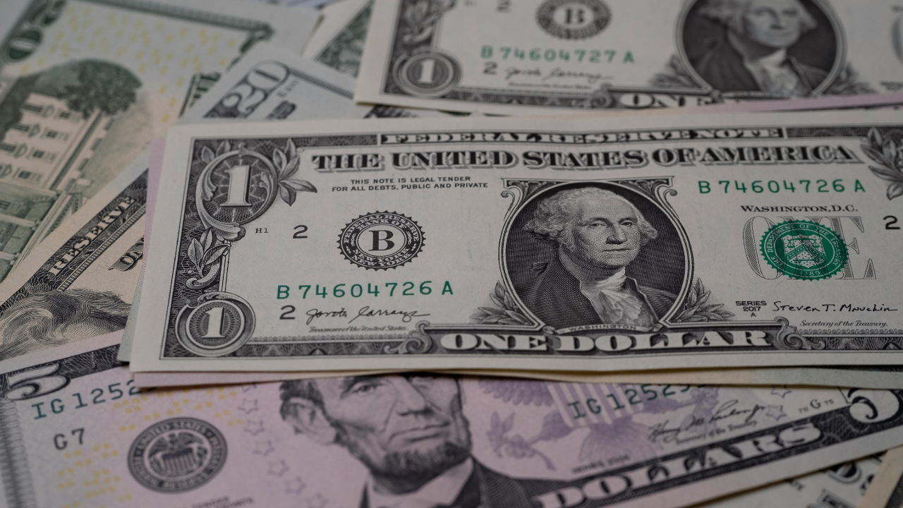 En los últimos 10 días, la cotización del dólar ha fluctuado con una tendencia mayormente a la baja.