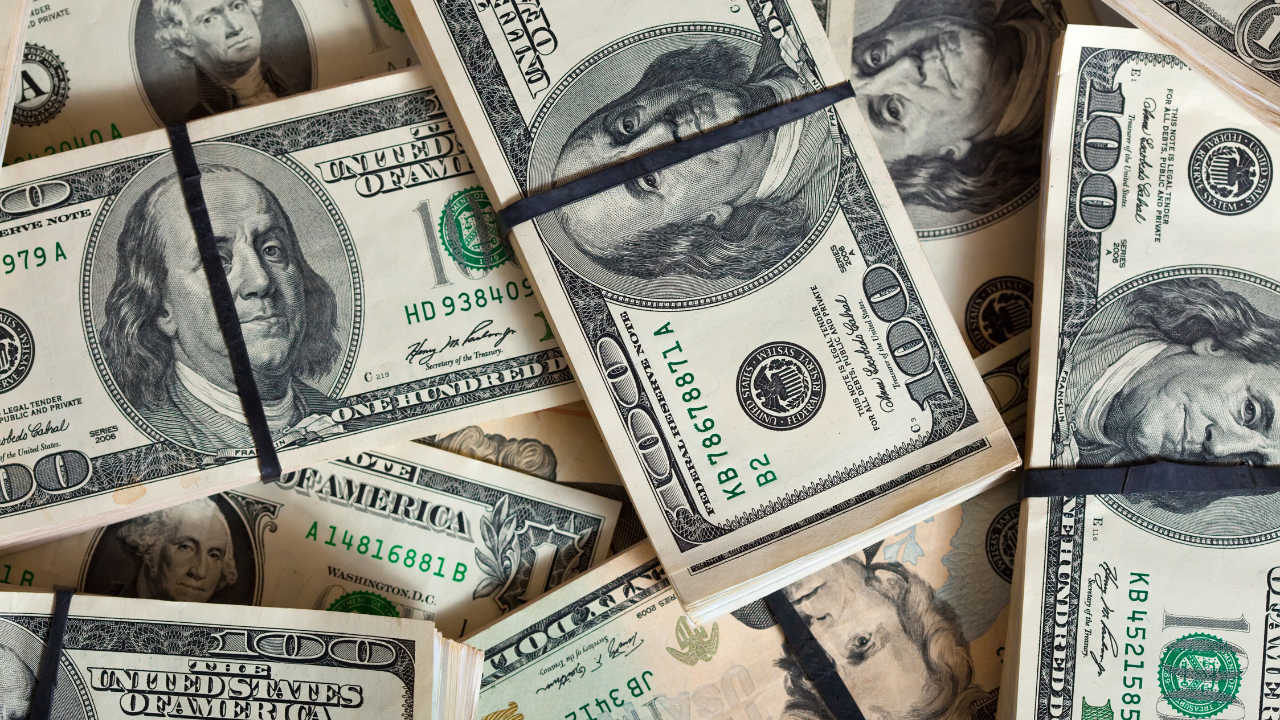 El precio del dólar es un indicador importante de la salud económica y del poder adquisitivo.