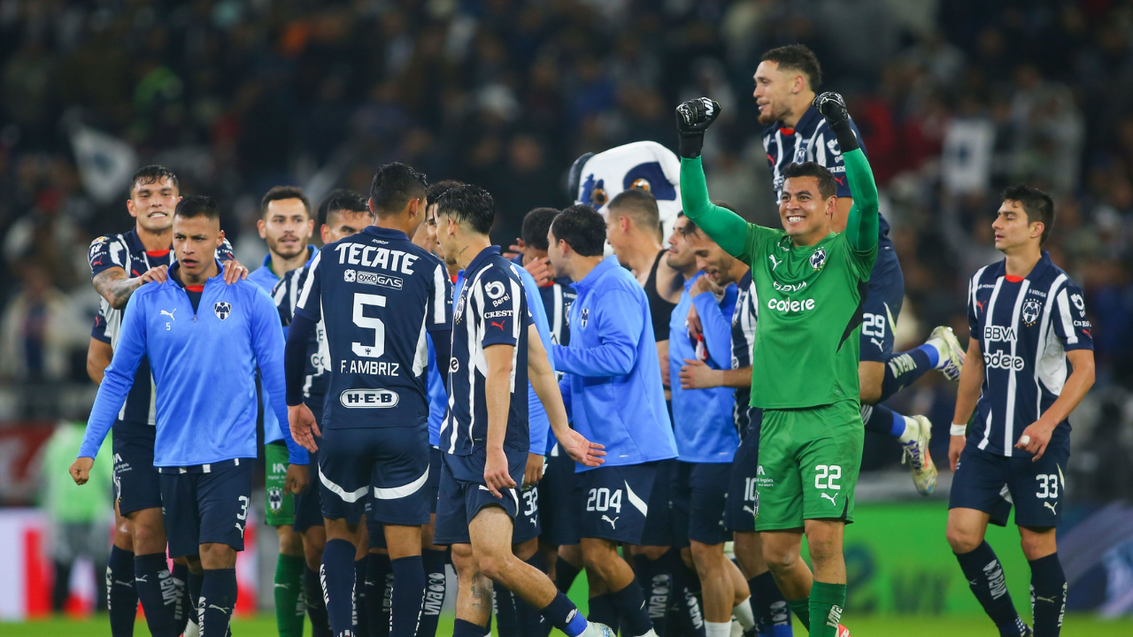 Rayados, dirigidos por Fernando Ortiz, demostraron ser un equipo sólido en ataque y defensa.