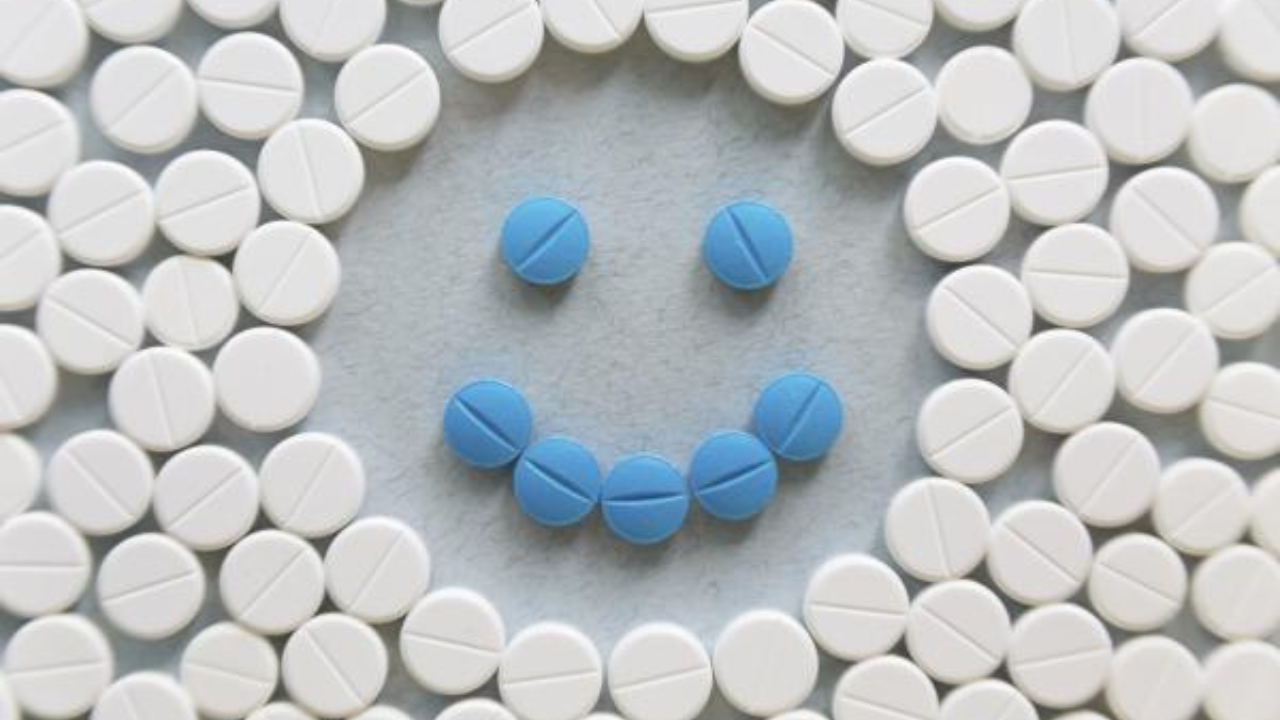 Los antidepresivos actúan sobre neurotransmisores como la serotonina, dopamina o noradrenalina