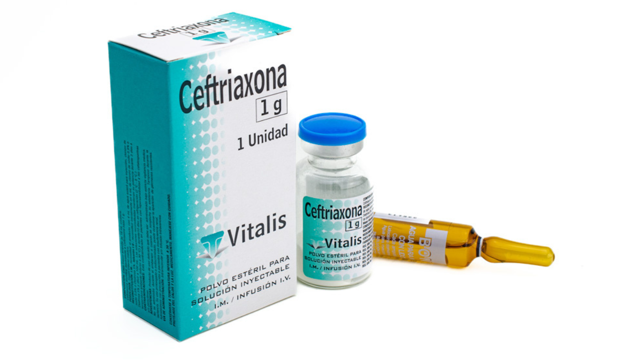 La Ceftriaxona es un antibiótico del grupo de las cefalosporinas de tercera generación.