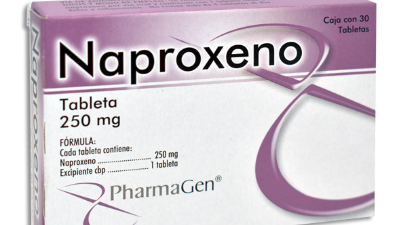 Ibuprofeno y naproxeno: Ambos son antiinflamatorios no esteroideos que pueden causar úlceras gástricas, insuficiencia renal y trastornos neurológicos en los gatos.