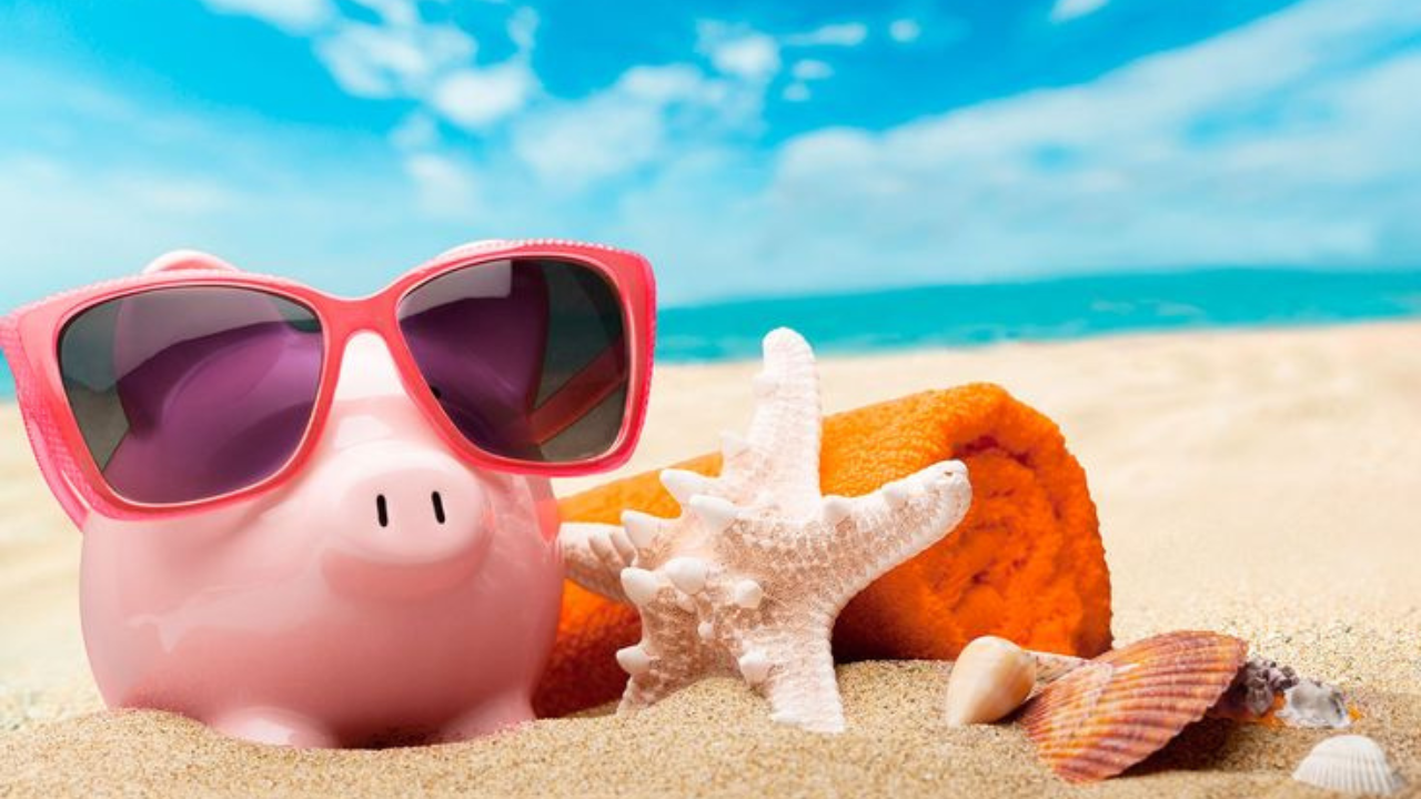 Viaja sin gastar de más: 7 tips infalibles para cuidar tu bolsillo en vacaciones.