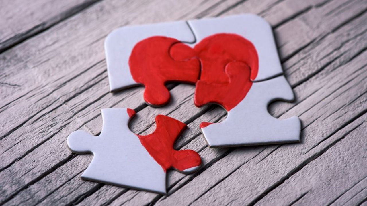 ¿Cómo superar una ruptura amorosa y sanar el corazón?