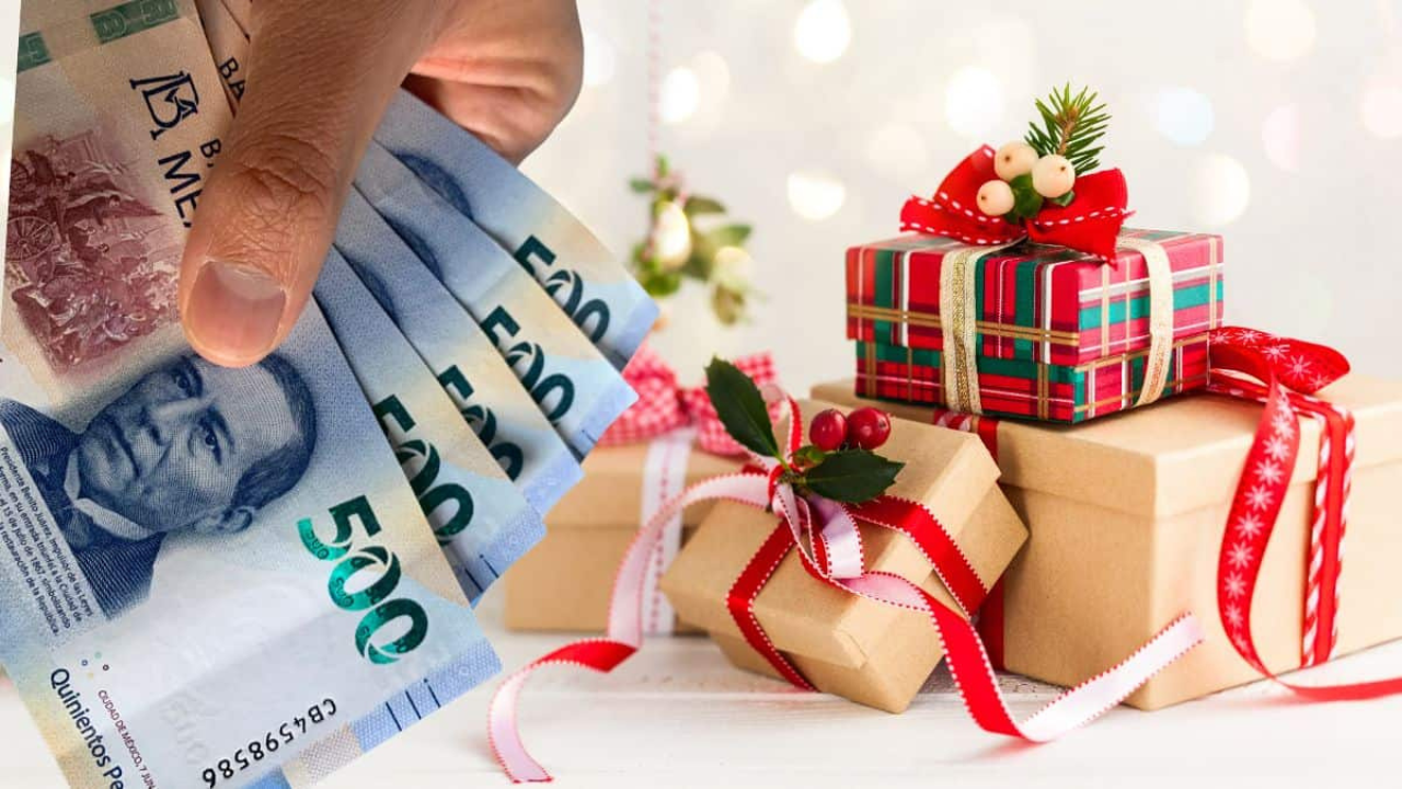 El aguinaldo es un pago anual obligatorio que el IMSS otorga a sus pensionados y jubilados. Su objetivo es proporcionar un apoyo económico extra durante la época decembrina.