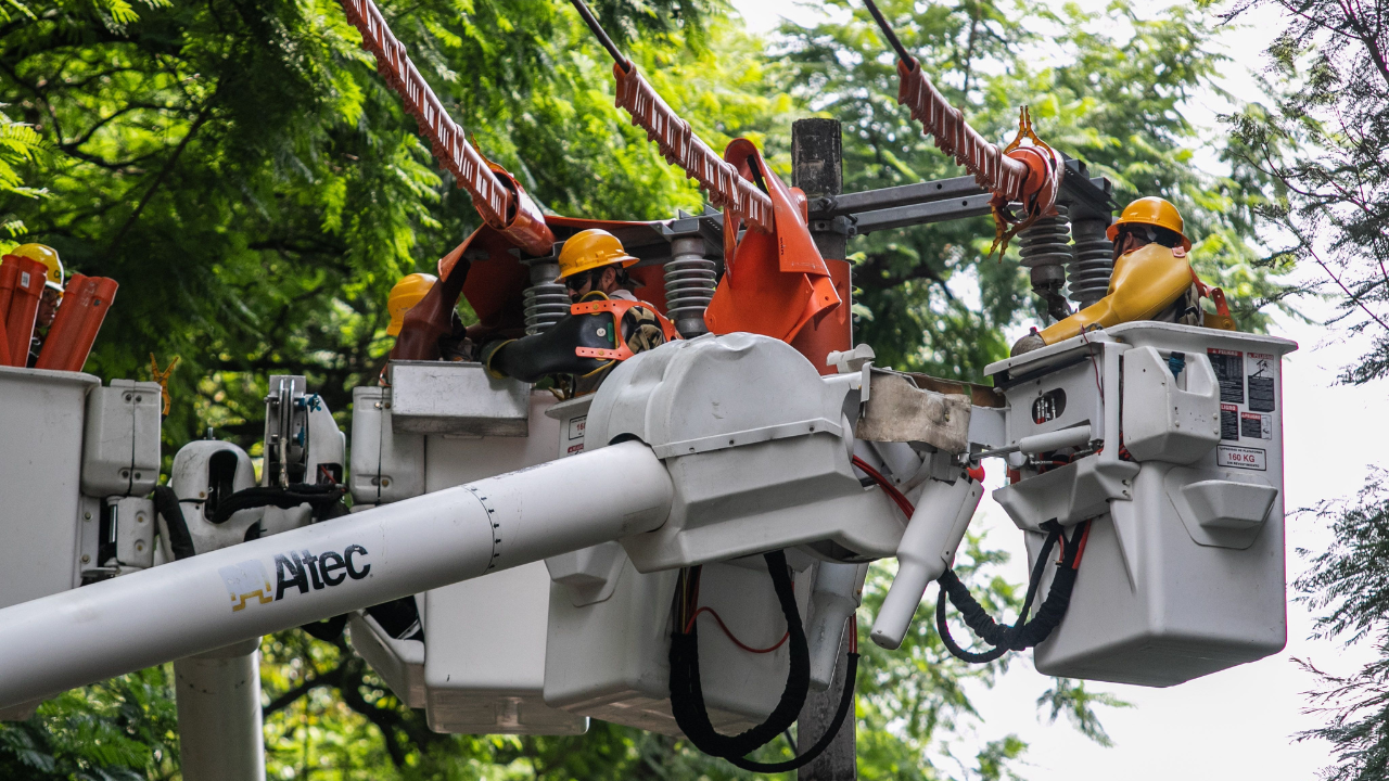 La CFE sustituirá transformadores, reemplazará cableado antiguo y hará pruebas de voltaje para reducción de fallas futuras.