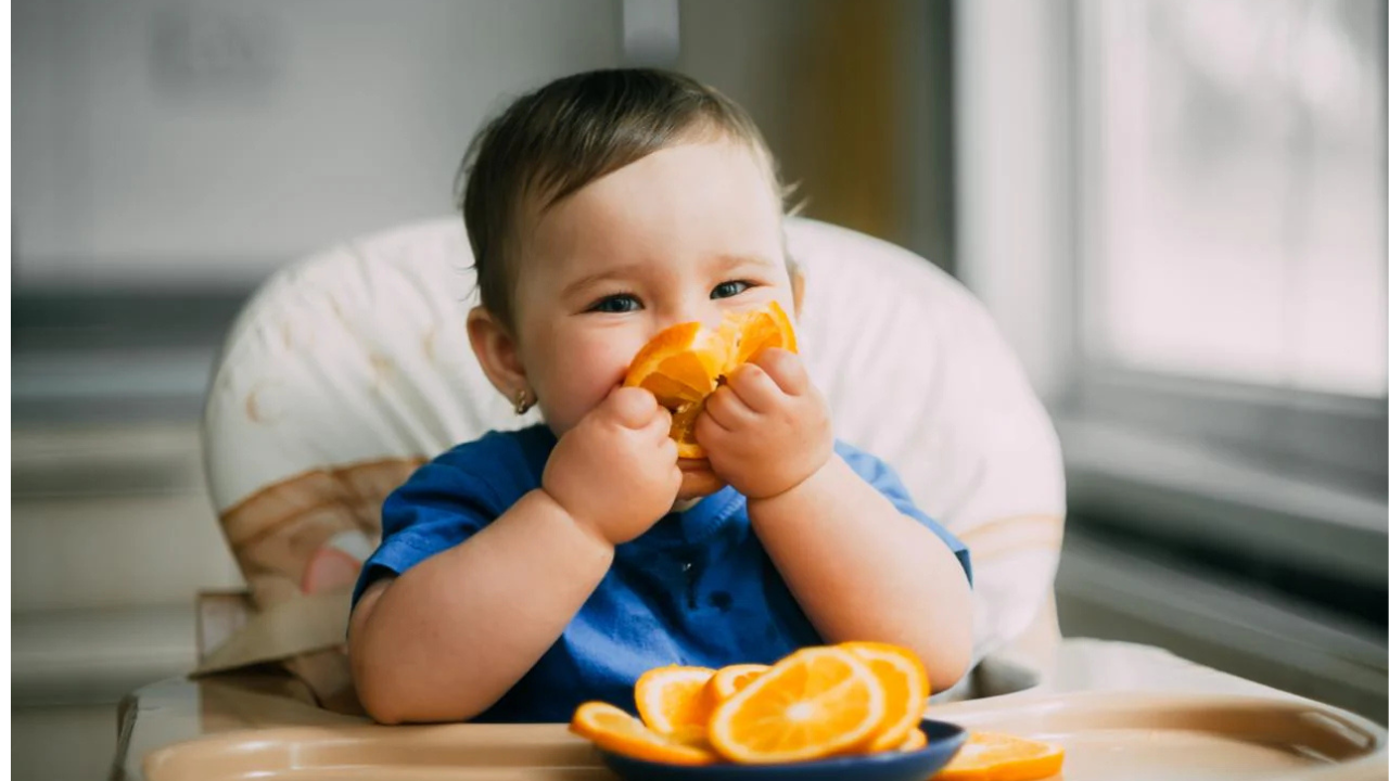 Alimentos que nunca deben comer los bebés menores de 6 meses: Guía esencial para padres