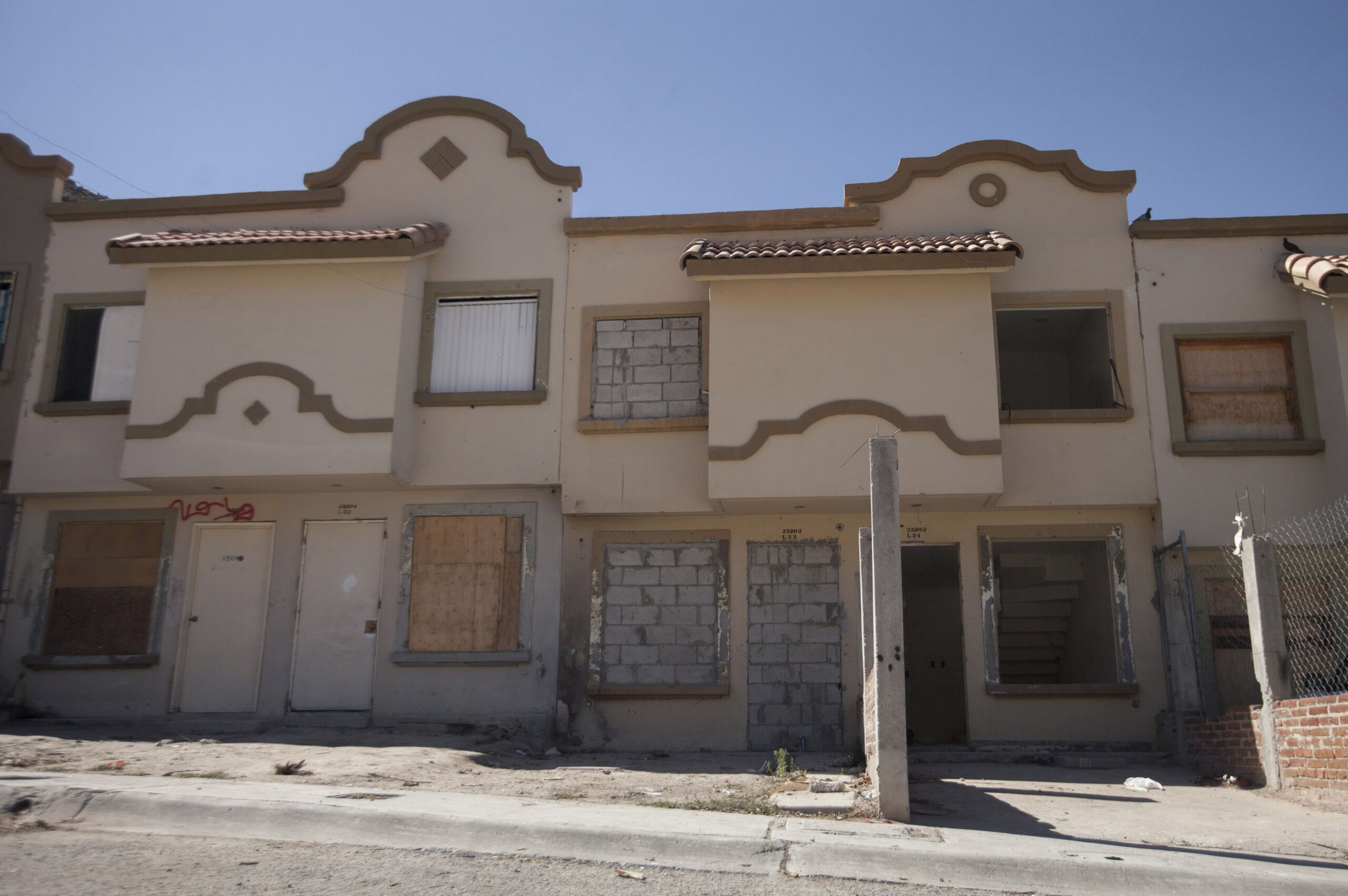 Las casas recuperadas son inmuebles que regresaron al instituto por incumplimiento de pago.