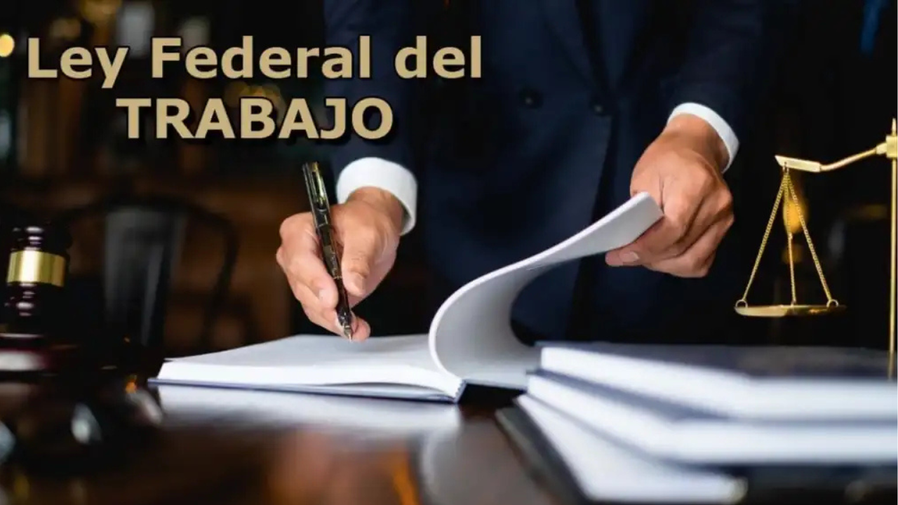 El artículo 74 de la Ley Federal del Trabajo (LFT) establece que los trabajadores tienen derecho a descanso obligatorio con goce de salario en ciertas fechas específicas.