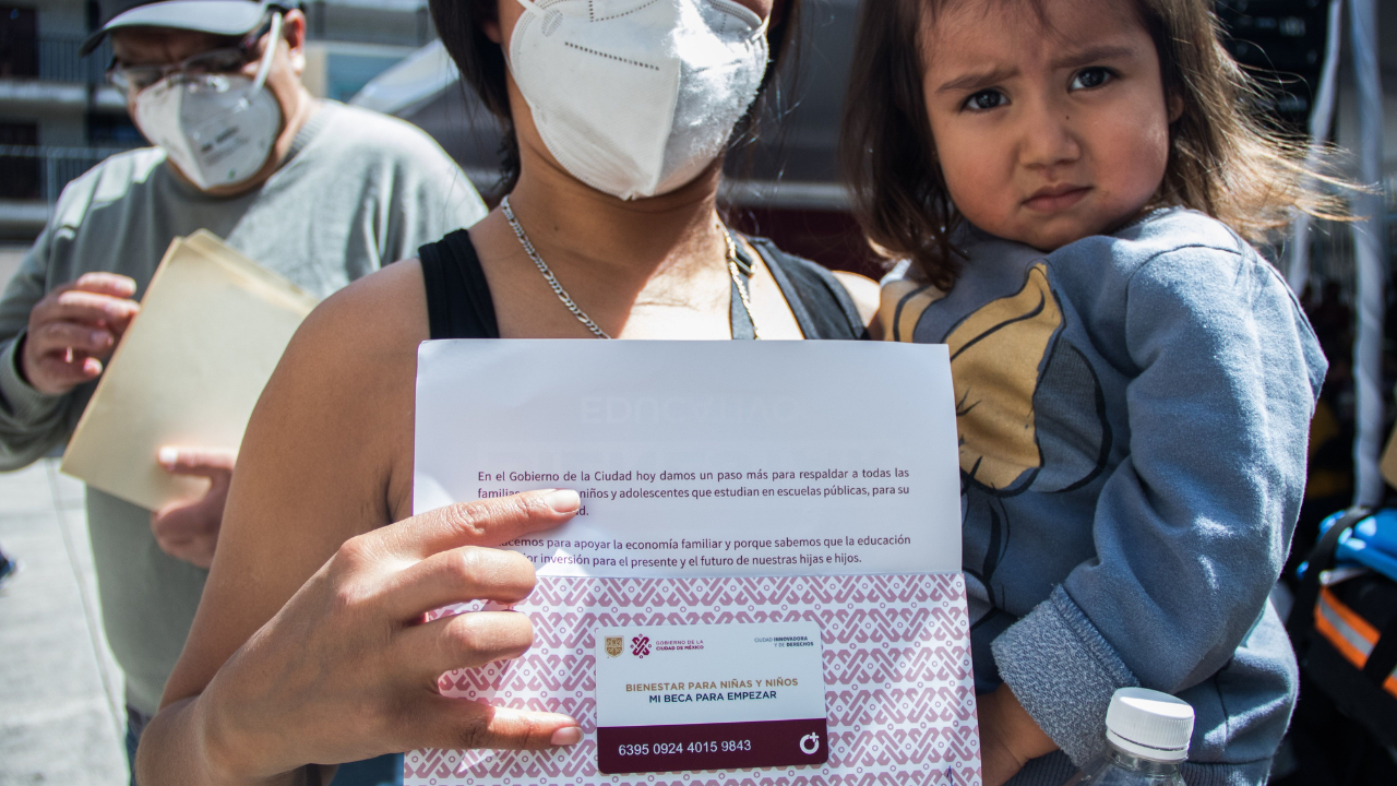 El monto no se entrega en efectivo sino mediante una tarjeta emitida por el Fideicomiso Bienestar Educativo.