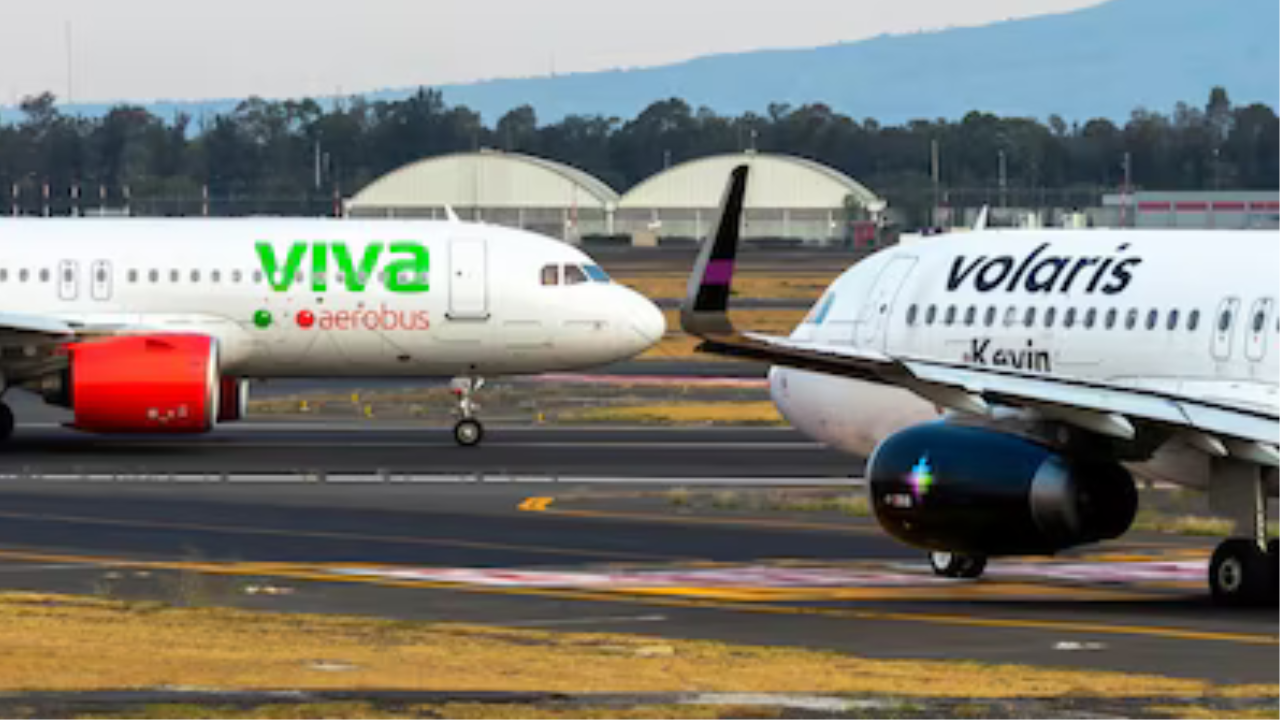 Aunque pueden cobrar por equipaje o selección de asiento, las aerolíneas de bajo costo ofrecen precios base muy atractivos.