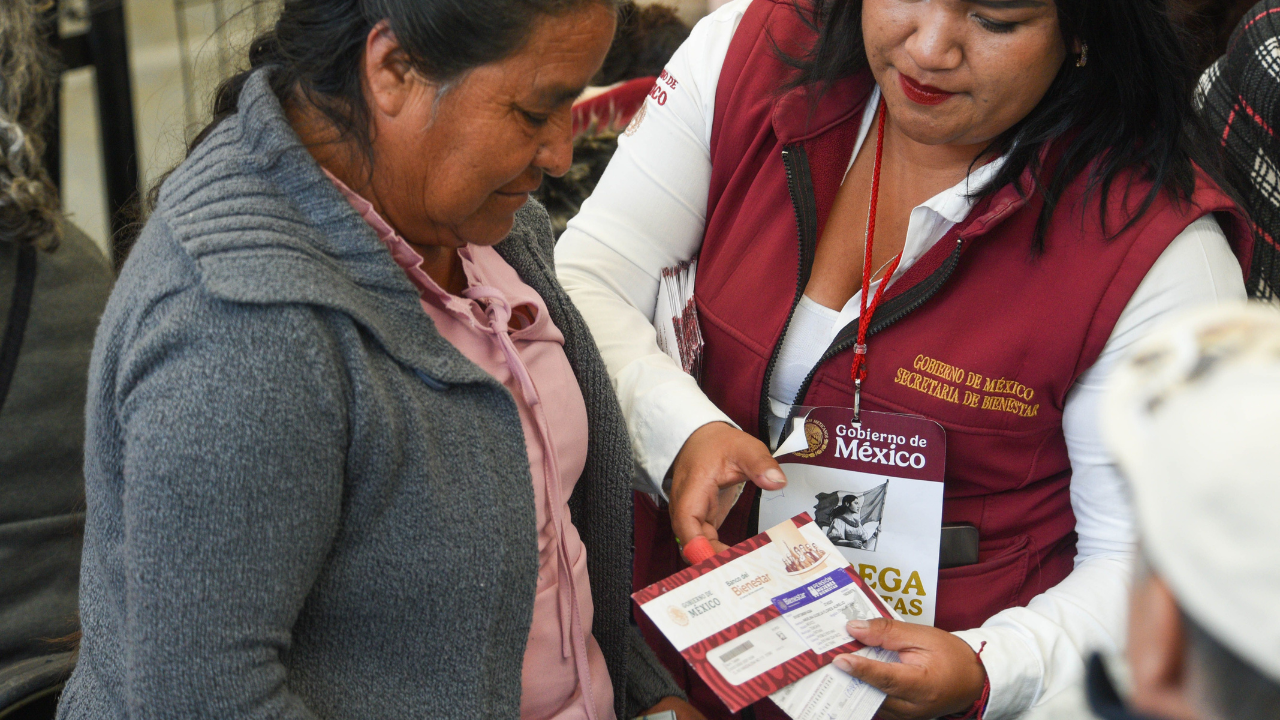 El pago se depositará según la primera letra del apellido.