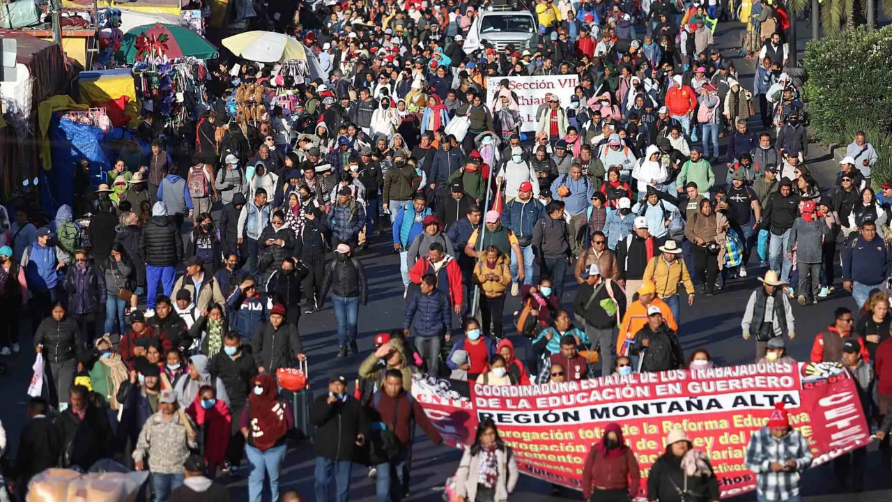 La CNTE confirmó un paro nacional de 48 horas los días 13 y 14 de noviembre de 2025.