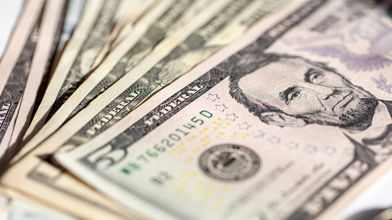 La recuperación del peso ocurrió principalmente por un debilitamiento del dólar.