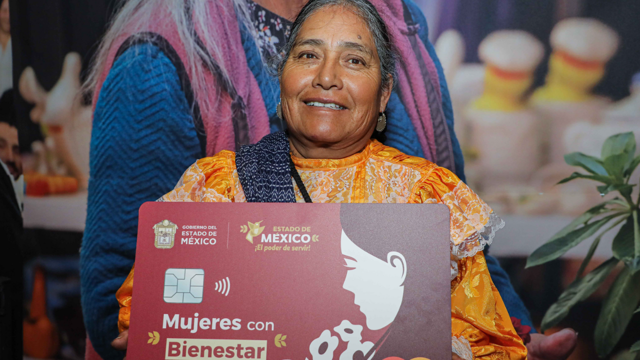 El programa Mujeres con Bienestar se mantiene como uno de los apoyos sociales más relevantes.